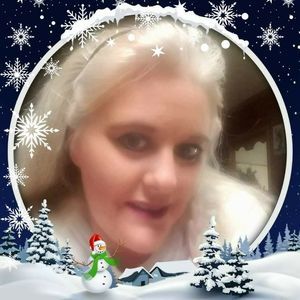 Meet your Posher, Candace